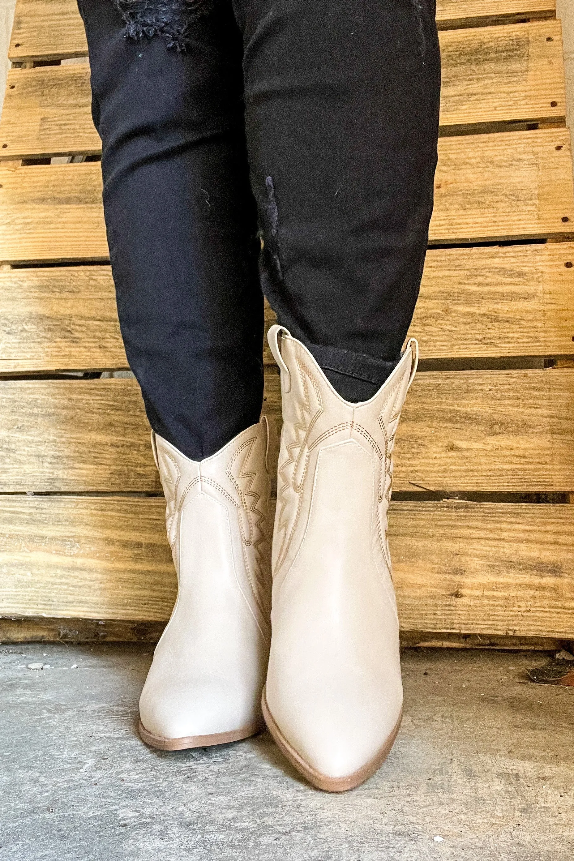 Loretta Western Booties, Cream