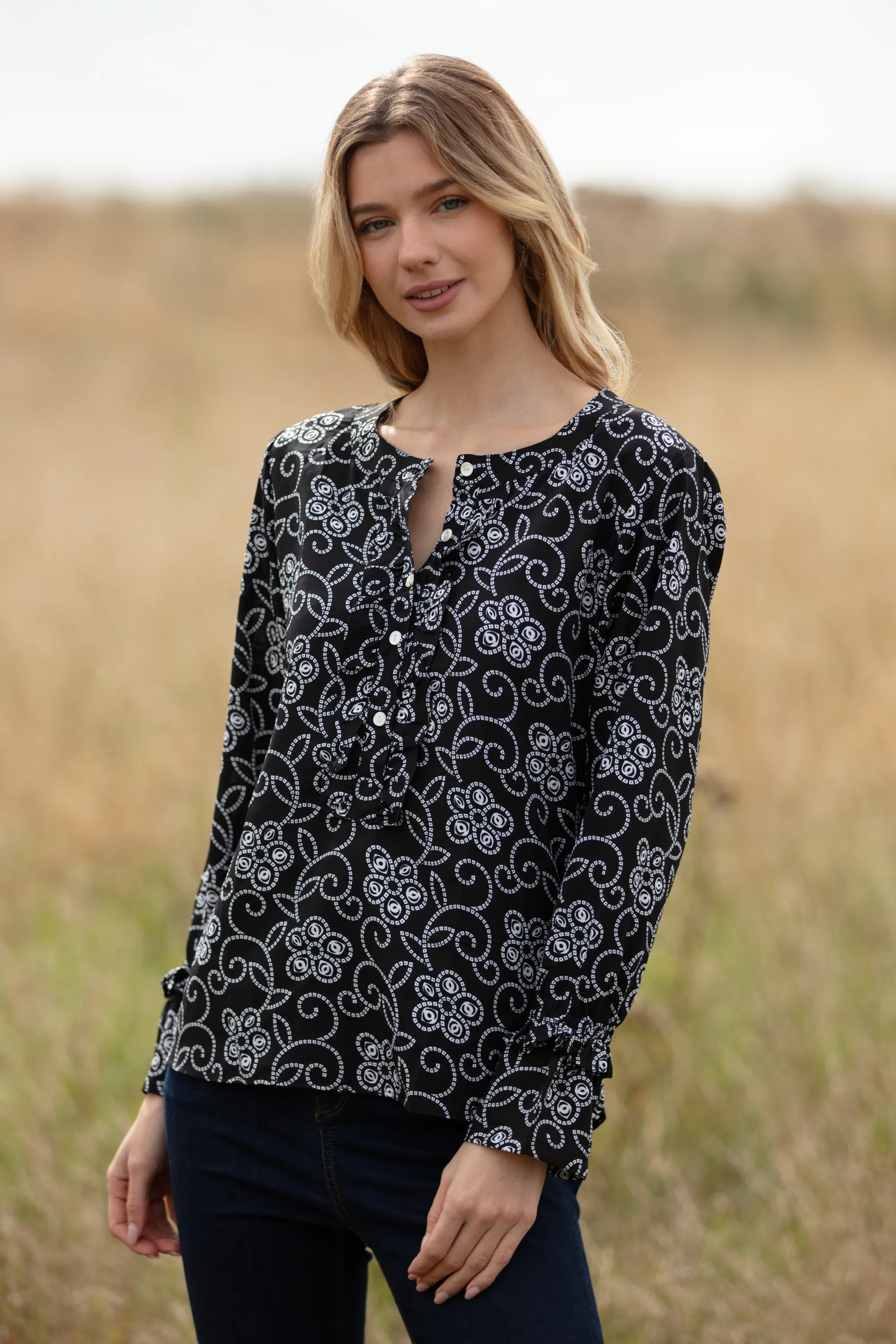 Meg Shirt in Black & White Floral