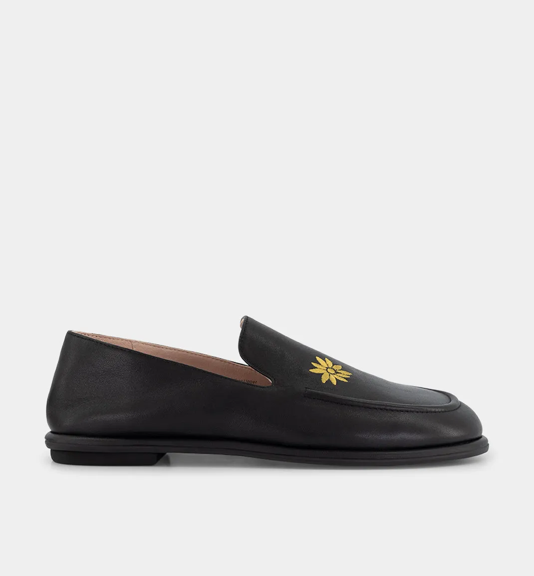 Meriem Hotel Leather Loafer | Black