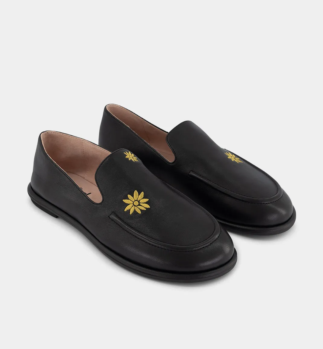 Meriem Hotel Leather Loafer | Black