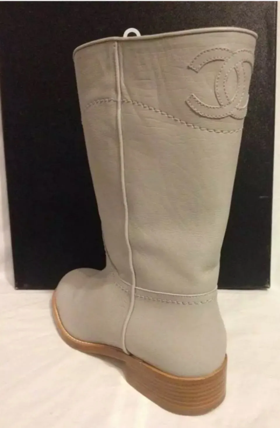 NIB New in Box Chanel 13C light grey cowboy riding boots EU 39.5