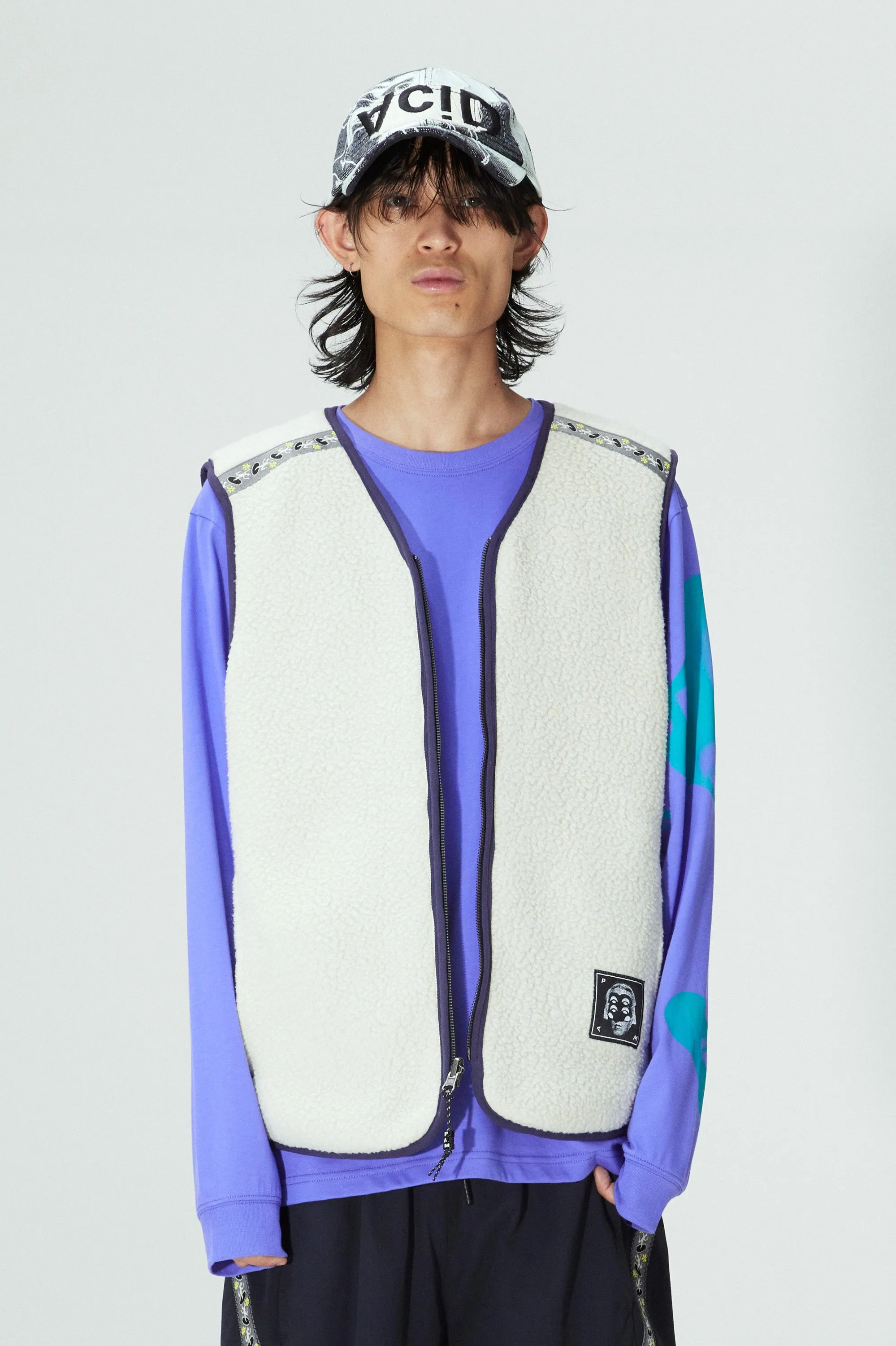 PENCHANT REVERSIBLE VEST