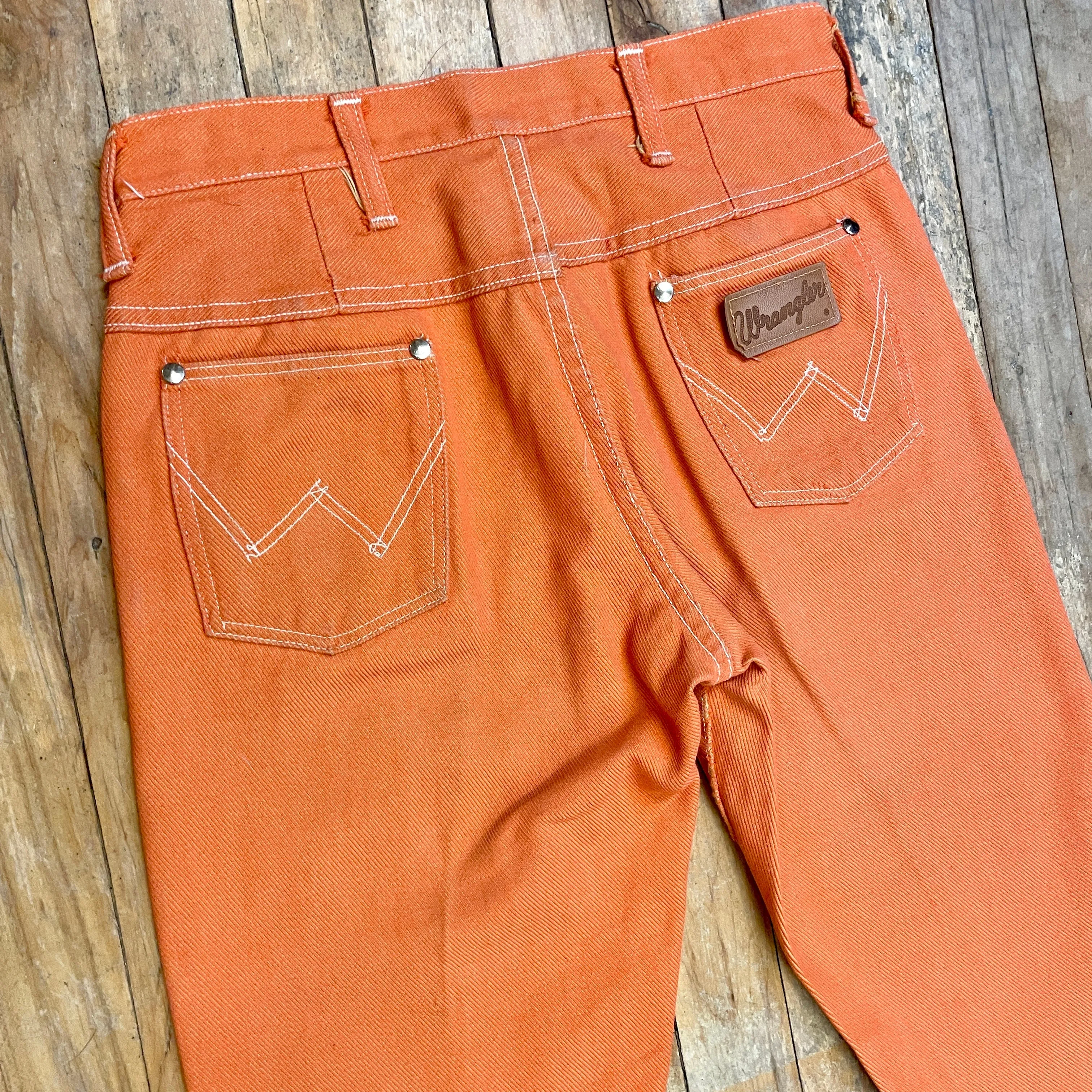 RARE 60s Wrangler Sanforized Blue Bell Made in Canada Creamsicle Coloured Twill Trousers with Lightning Zipper Size 28"