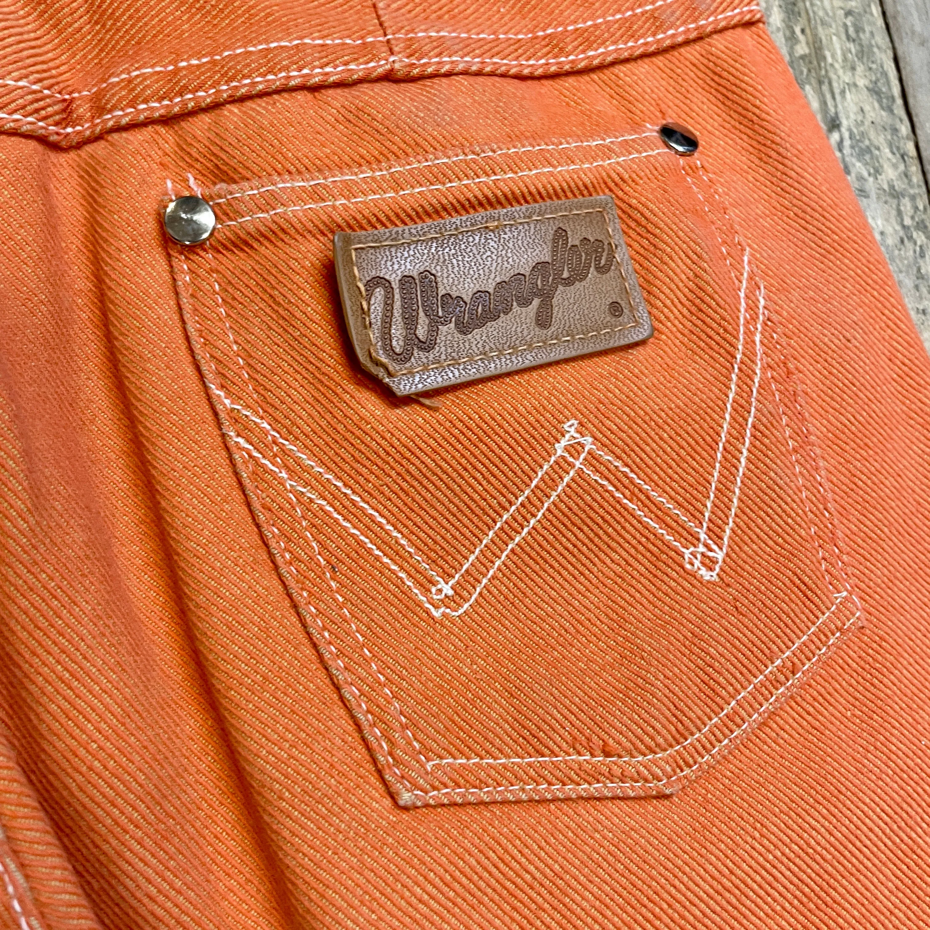 RARE 60s Wrangler Sanforized Blue Bell Made in Canada Creamsicle Coloured Twill Trousers with Lightning Zipper Size 28"