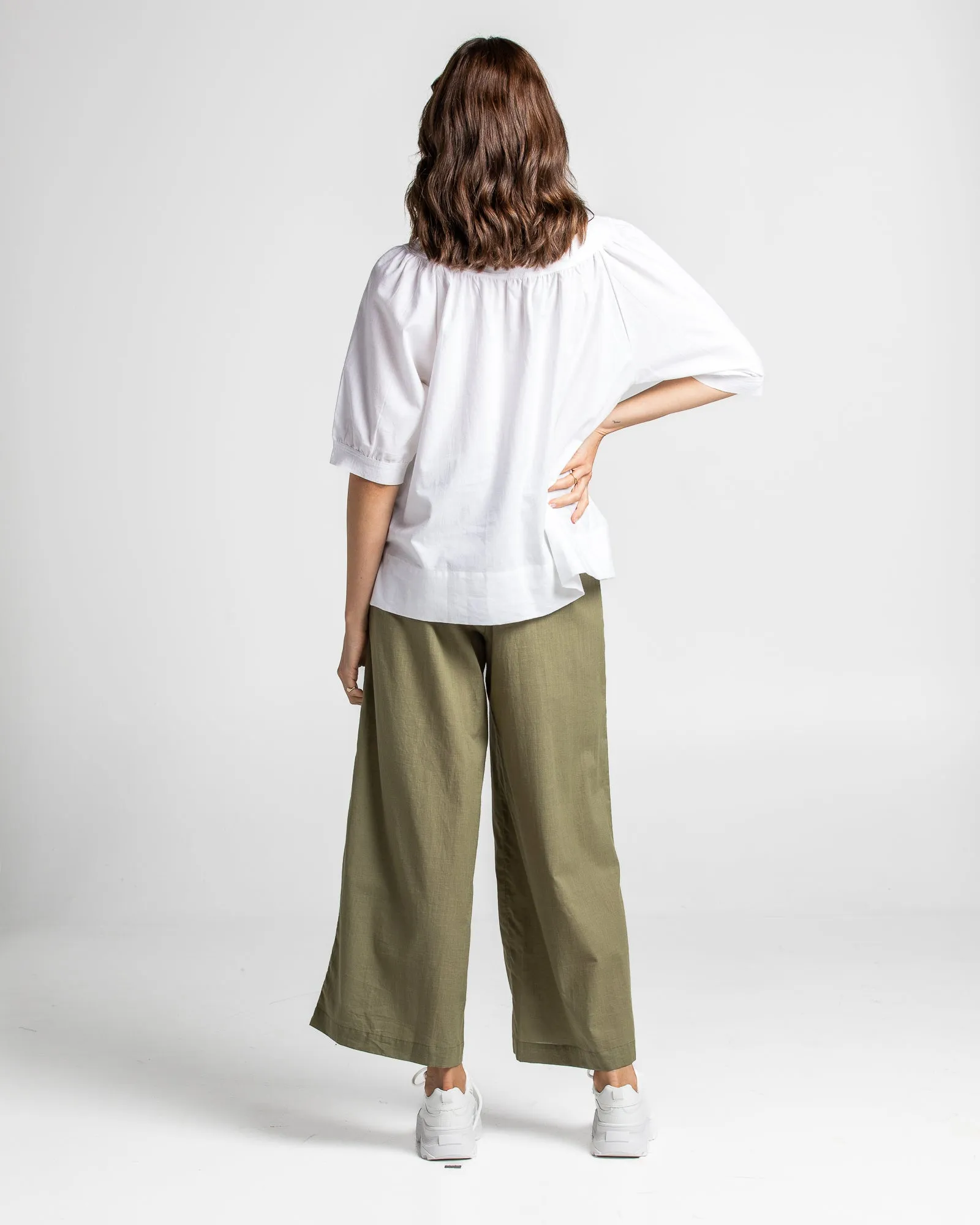 Ria Pant - Olive