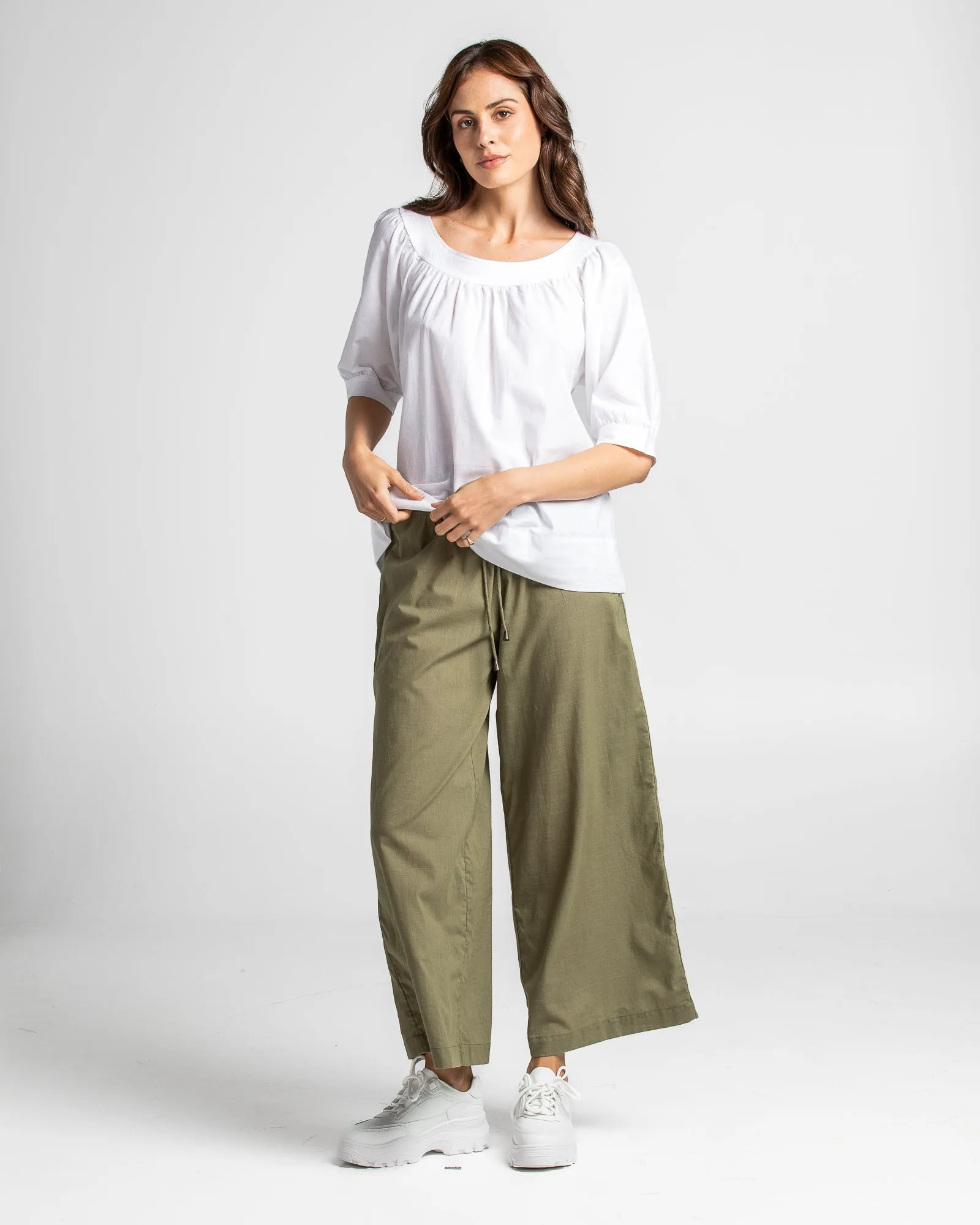 Ria Pant - Olive