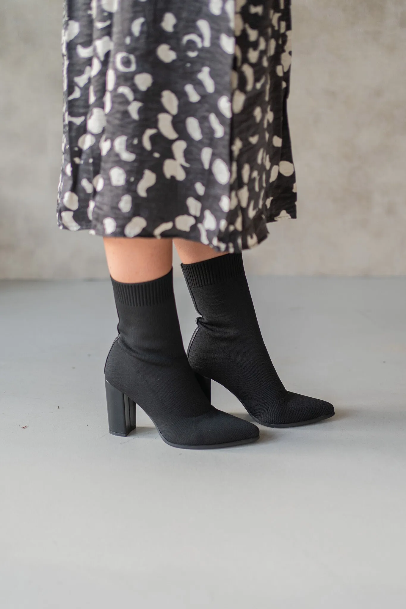 Sock boots black